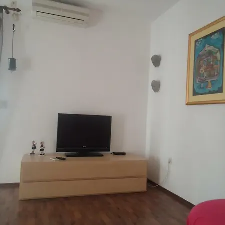 Racunica Apartment *