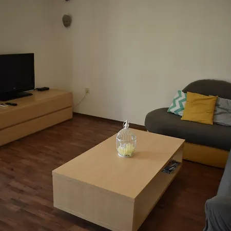 Racunica Apartment *